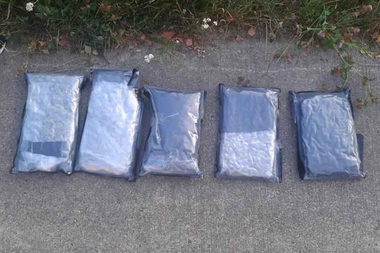 Aachen NW – Mehrere Kilo Marihuana bei Fahrzeugkontrolle sichergestellt