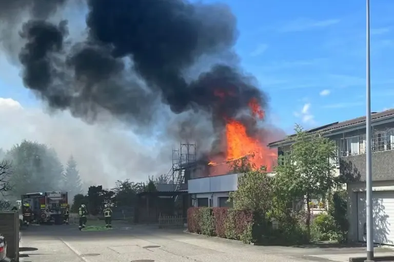 Arch BE – Reihenhaus nach Brand unbewohnbar