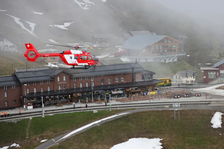 Rega rettet zwei Bergsteiger aus der Eigernordwand