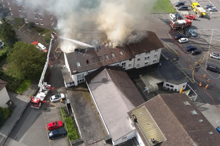 Altdorf UR - Asylunterkunft in Brand 