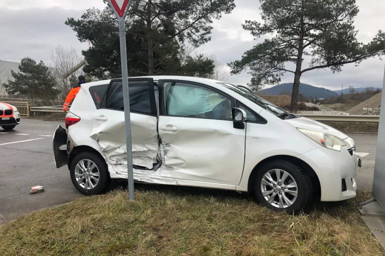 Diessenhofen TG – Beim Abbiegen kollidiert