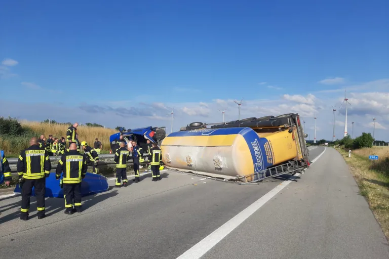 A20 Neubrandenburg – Schwerer Unfall mit einer getöteten Person