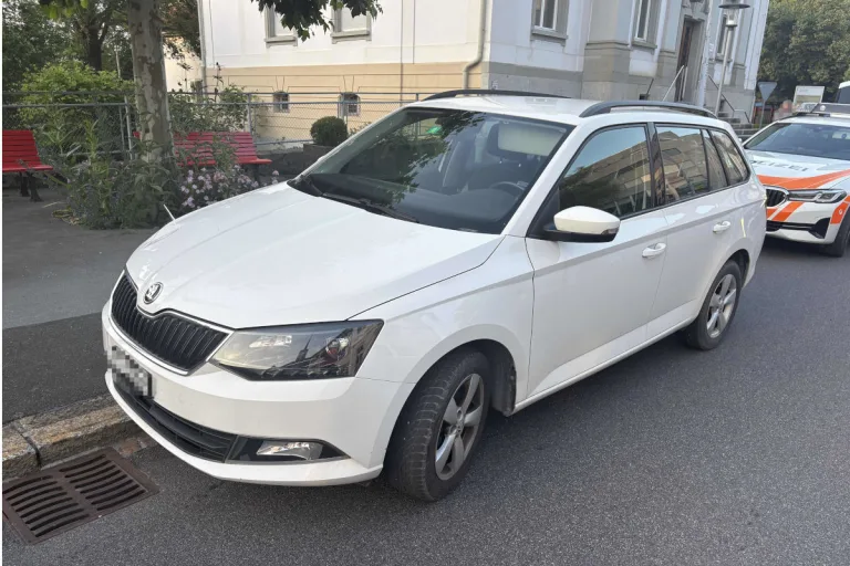 Buchs SG – Auto kollidiert mit Fussgängerin