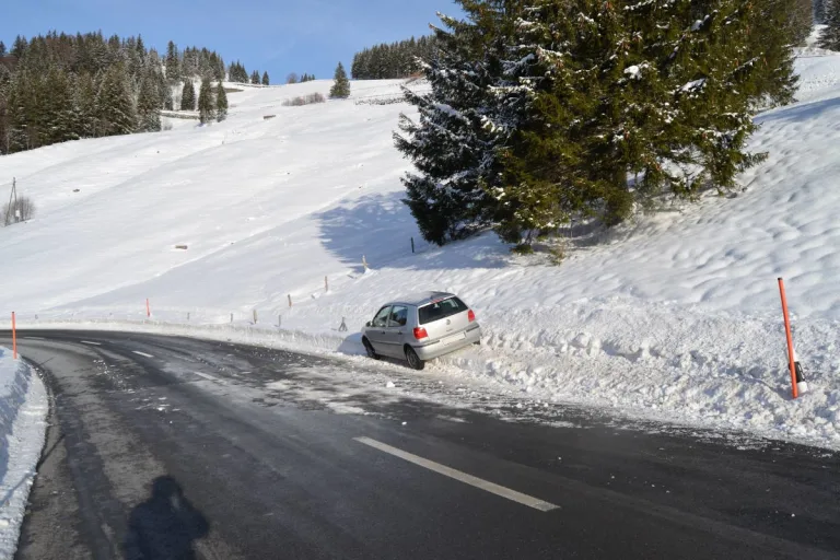 Kanton AR – Unfälle bei winterlichen Strassenverhältnissen