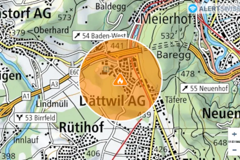 Dättwil AG – Brand verursacht starke Rauchentwicklung
