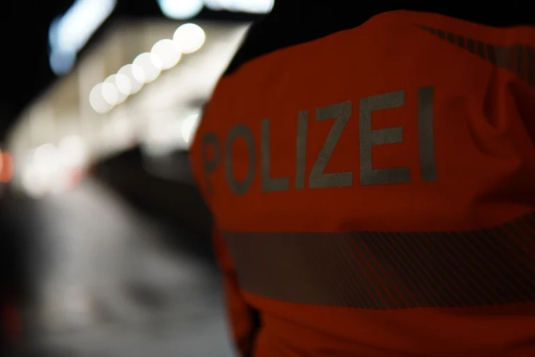 Stadt St. Gallen - 40-Jähriger stürzt nach Kokaingebrauch aus 8 Meter Höhe vom Balkon