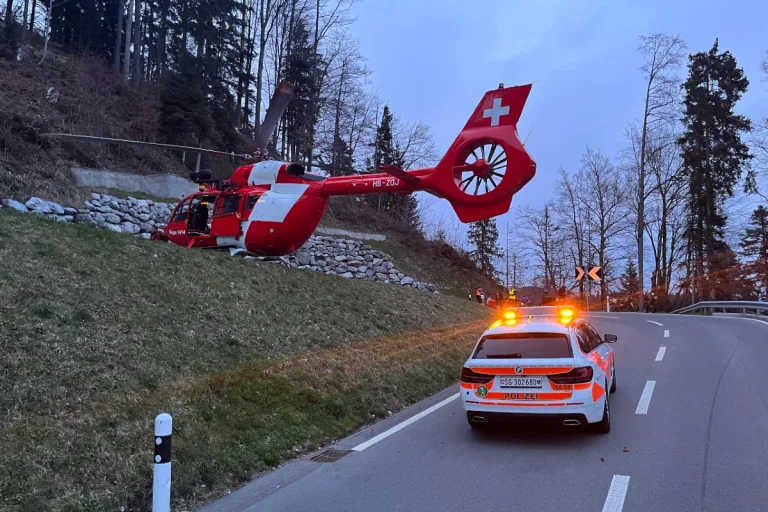Mühlrüti SG - 16-Jähriger nach Selbstunfall unbestimmt verletzt