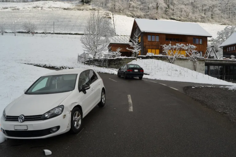 Wienacht-Tobel AR – Kollision zwischen zwei Autos
