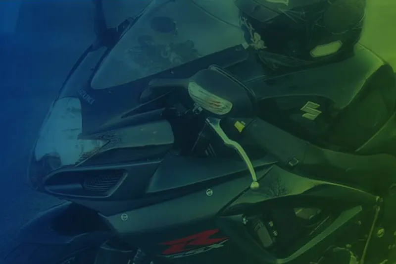 Graz – Kollision zwischen Motorrad und Pkw