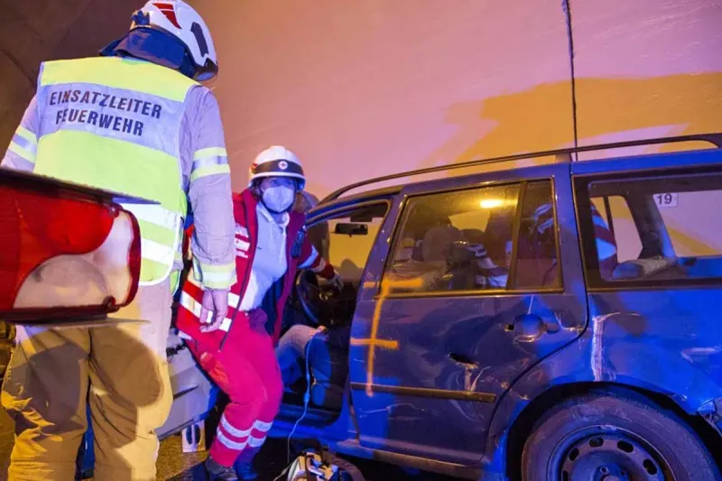 Steuerberg - Alkolenker bei Unfall verletzt