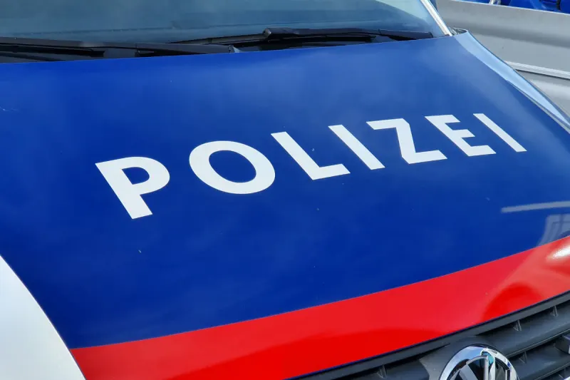 Innsbruck – Insasse legt Feuer in Haftraum