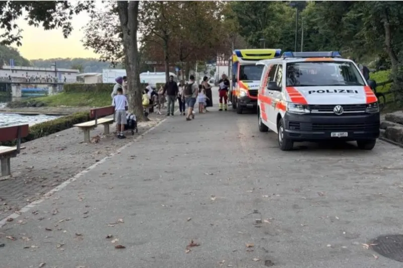 Neuhausen am Rheinfall SH – Abgelenkter Velofahrer verursacht Unfall