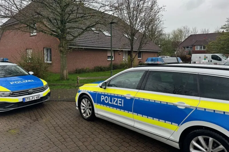 Stade NI - 41-Jähriger ersticht Mann