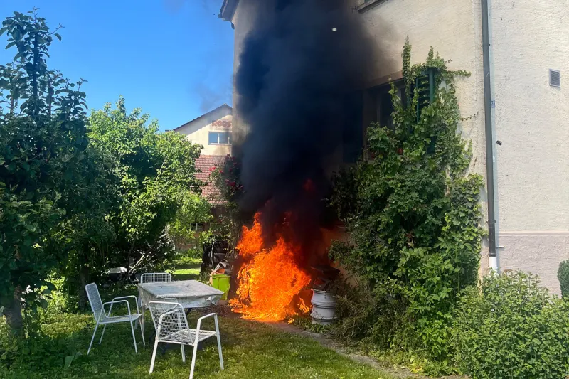 Frauenfeld TG – Motorrad bei Brand beschädigt
