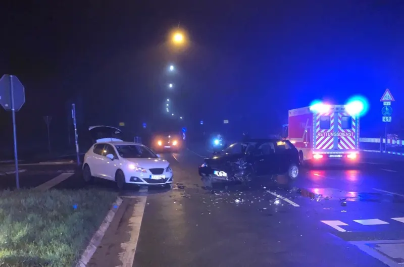 Unfall in Burscheid: Drei Personen verletzt