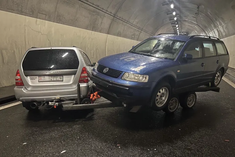 Uznach SG – A15 nach Unfall gesperrt