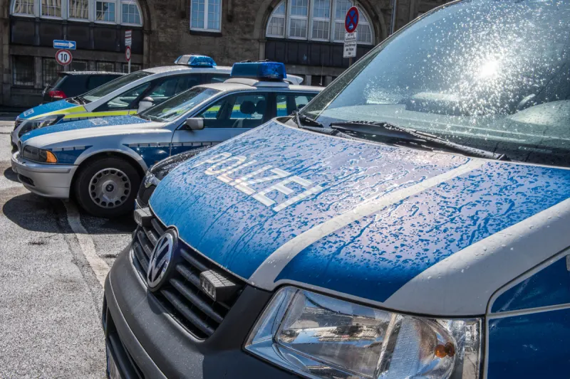 Hamburg – DB-Mitarbeiter am Bahnhof angegriffen und verletzt