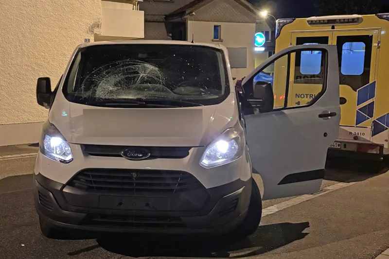 Unfall in Balterswil TG – Velofahrer nach Kollision mit Lieferwagen verletzt