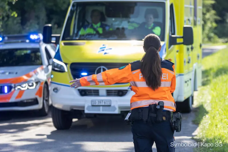 Stadt St. Gallen – Frau verunfallt in einem Reisebus bei Bremsmanöver