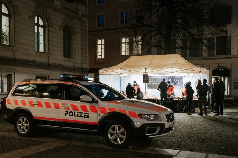 Glarus – Grosser Andrang bei Polizeiaktion zum Tag des Lichts