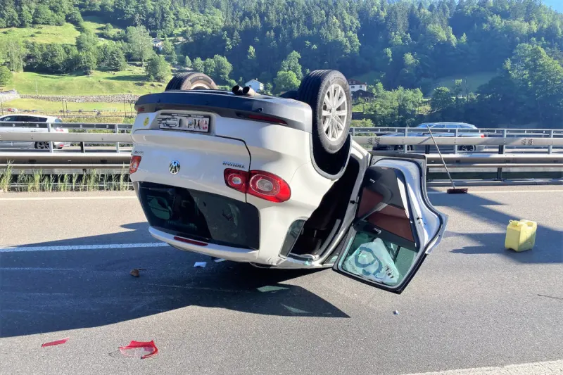 A2 Silenen UR – Drei Personen bei Unfall auf der Autobahn verletzt