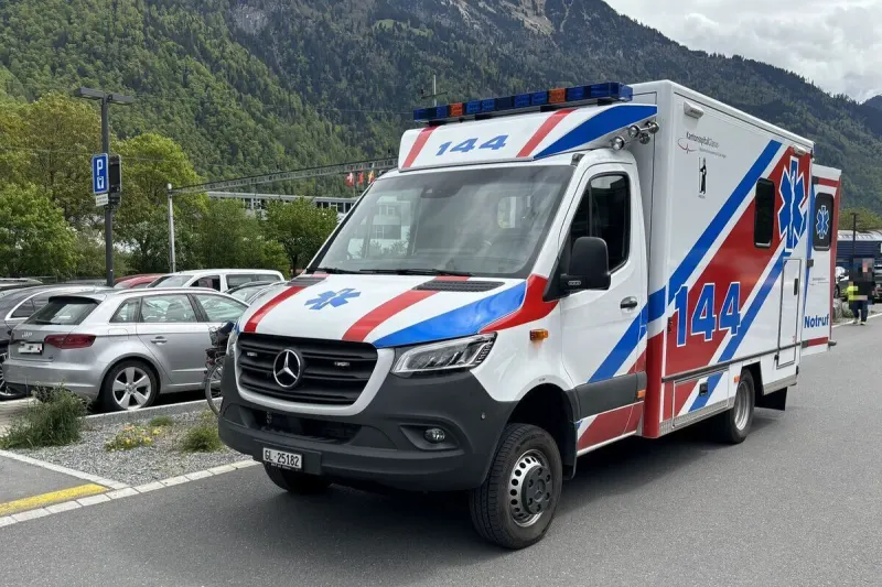 Glarus/Niederurnen GL - Zwei Velounfälle