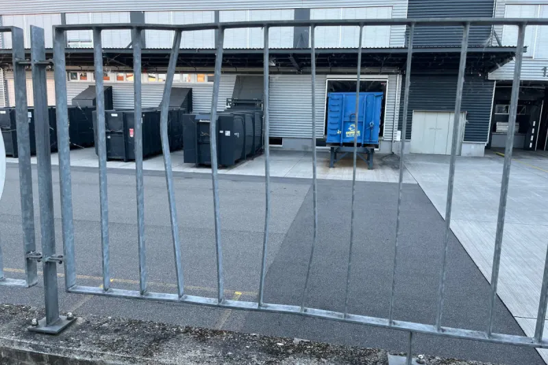 Oberbüren SG – Fahrunfähig in Geländer geprallt und geflüchtet
