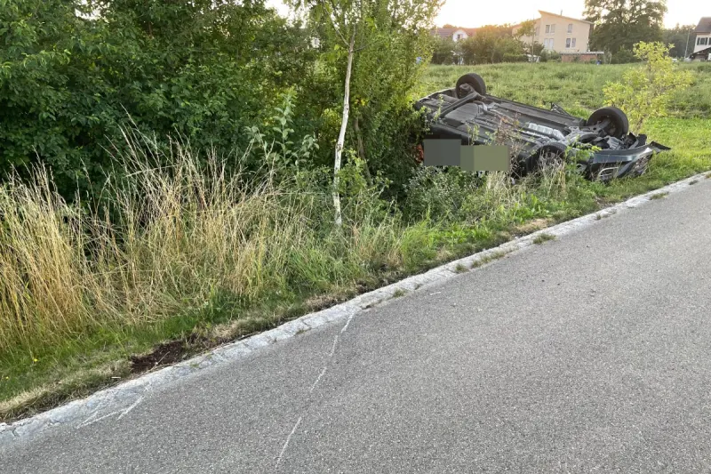 Verkehrsunfall in Romanshorn TG - Auto landet auf dem Dach
