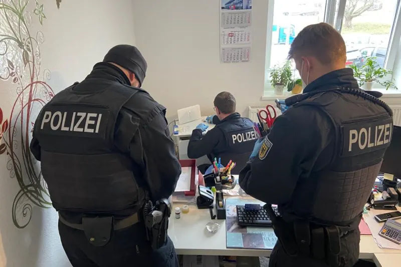 Mecklenburg-Vorpommern – Hausdurchsuchungen wegen Schwarzarbeit