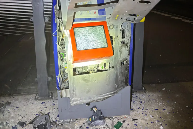 Kreuzlingen TG – Billettautomaten mit pyrotechnischen Gegenständen beschädigt