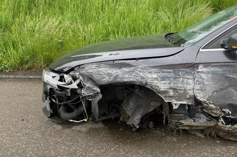 Wängi TG - Unfall auf der A1 sorgt für Verkehrsbehinderungen