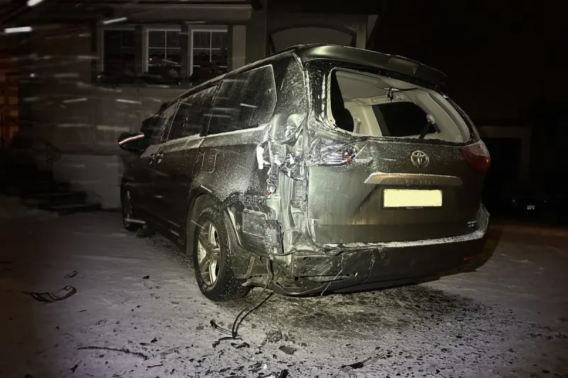 Unfall in Hundwil AR – Anhänger schert aus und trifft Auto