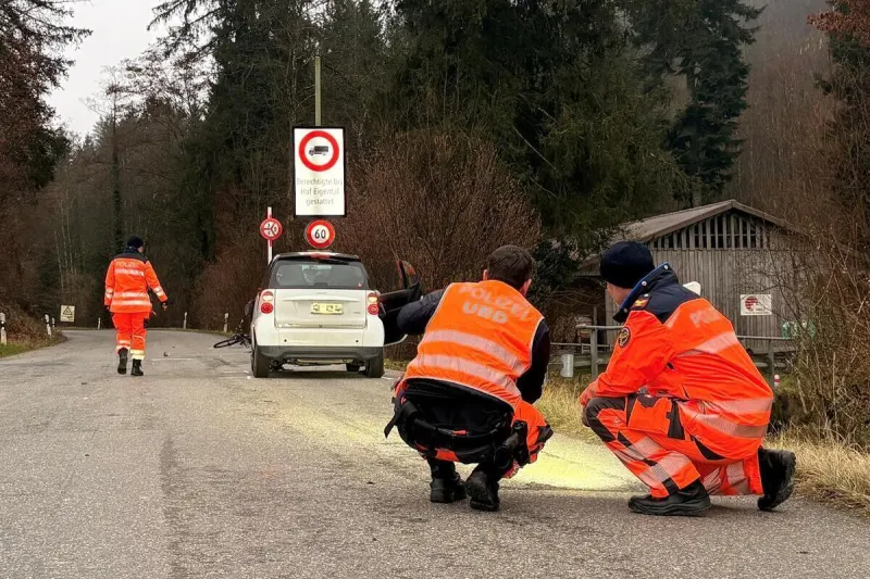 Oberembrach ZH – E-Biker bei Unfall lebensgefährlich verletzt