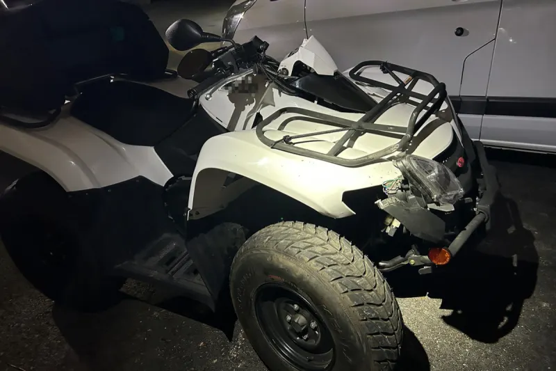 Oberwangen TG - Quadfahrerin kollidiert mit Wechselpritsche