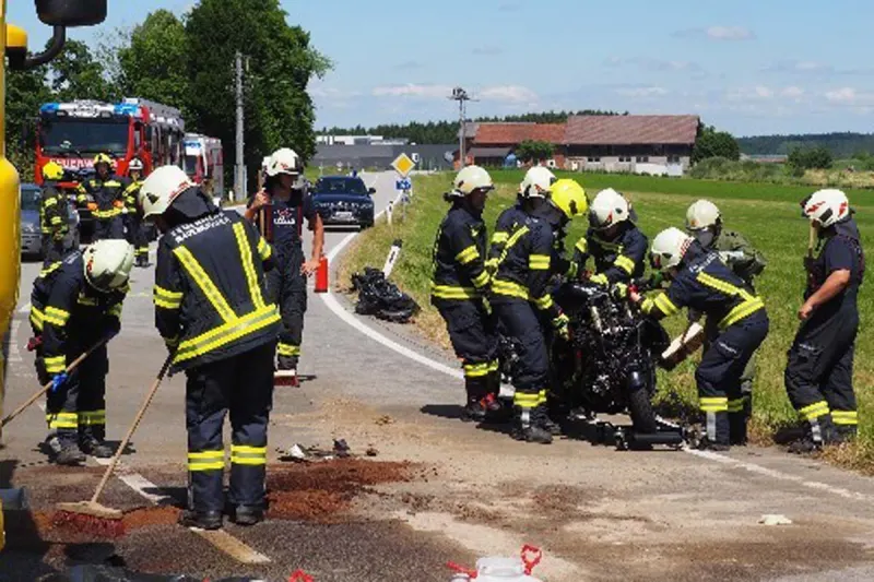 Mauerkirchen - Tödlicher Motorradunfall