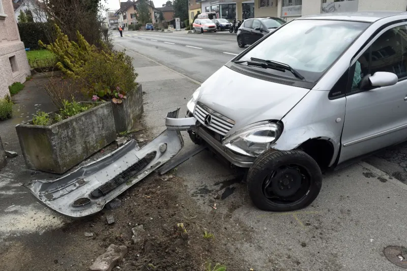 Schötz LU - Zwei Personen nach Verkehrsunfall im Spital