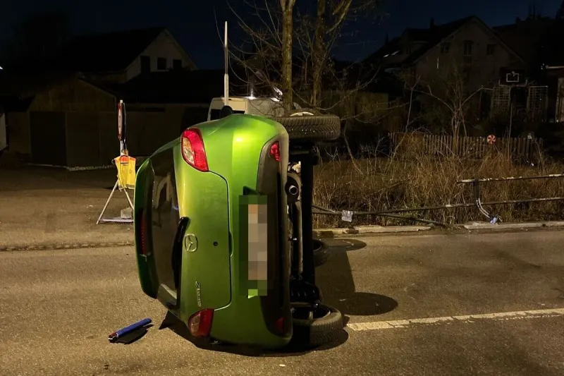 Derendingen SO – Auto kippt bei Unfall zur Seite