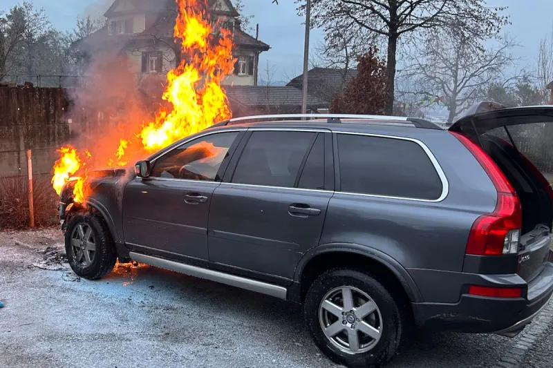 Frauenfeld TG – Auto in Tiefgarage gerät in Brand