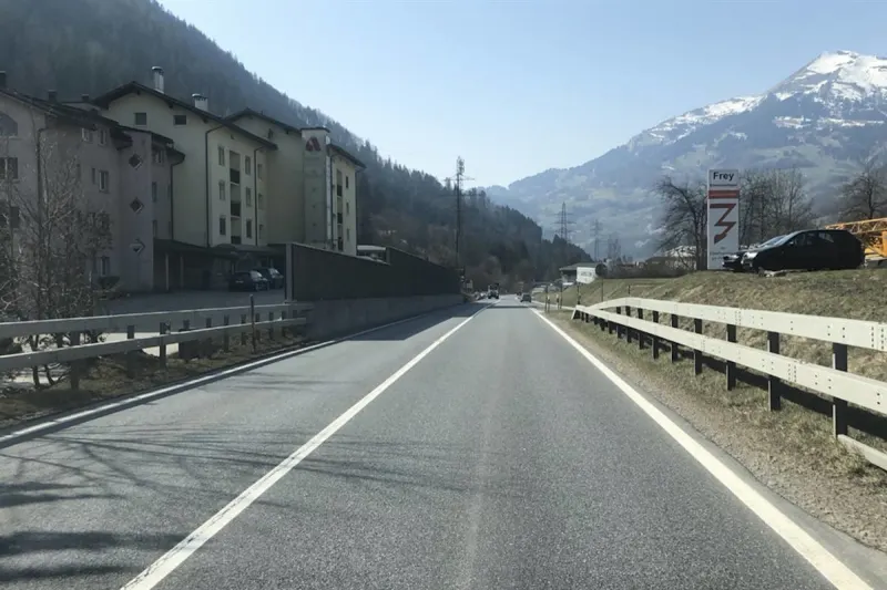 A28 Schiers GR – Personenwagen auf Gegenfahrbahn geraten