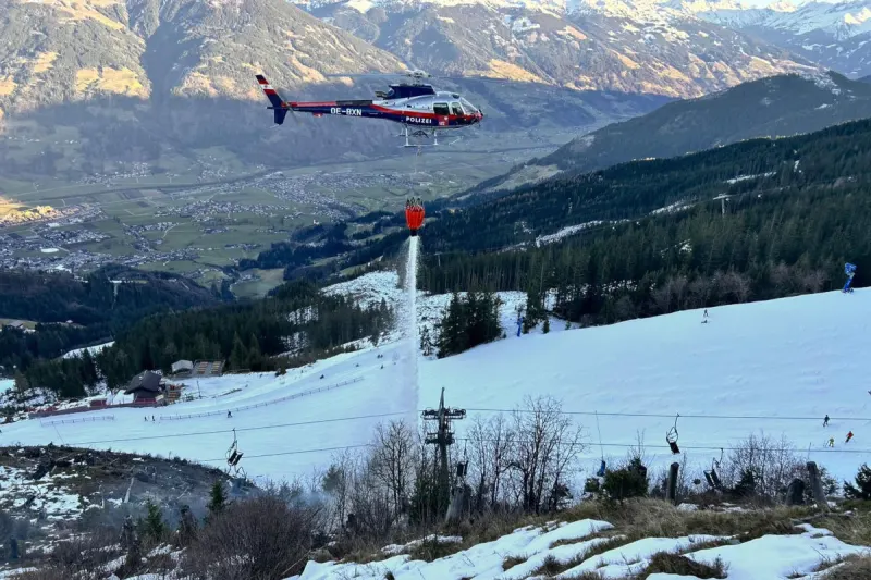 Fügen – Feuerwehr und Libelle Tirol bei Waldbrand im Einsatz