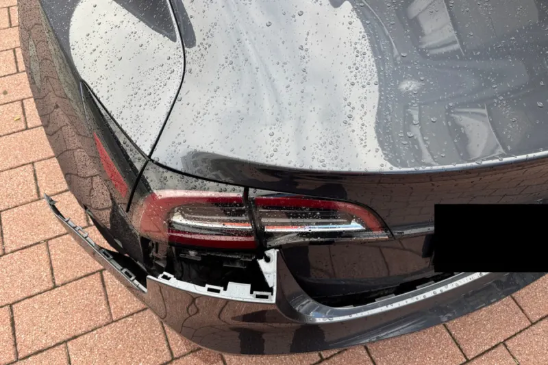 Schaan FL – Unfall bei Spurwechsel