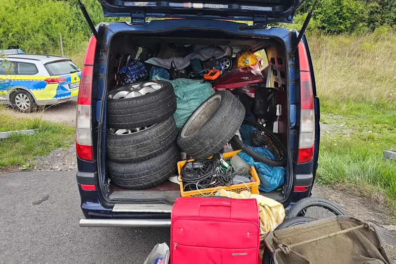 Göttingen NI – Transporter mit Diebesgut geortet und gestoppt