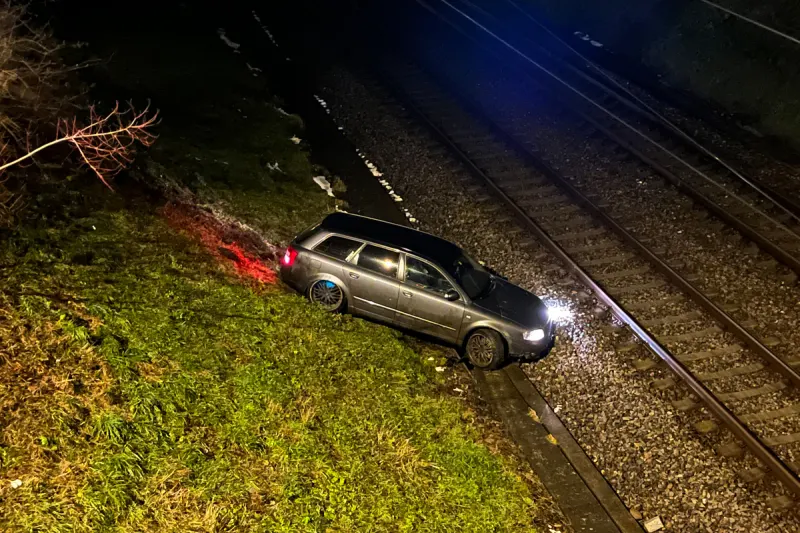 Eschlikon TG - Flucht vor der Polizei endet auf Bahnstrecke