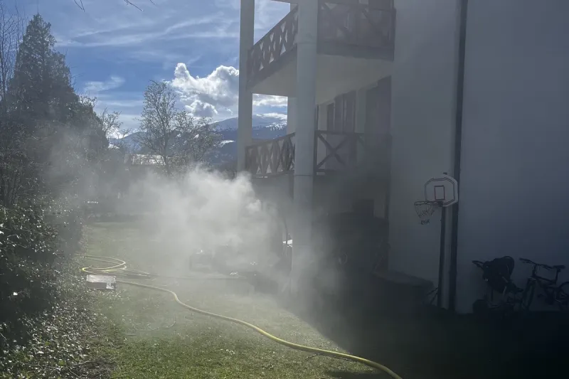 Azmoos SG - Wohnungsbrand an der Gauschlastrasse
