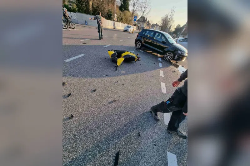 Stadt Solothurn – Rollerfahrer von Auto erfasst und verletzt