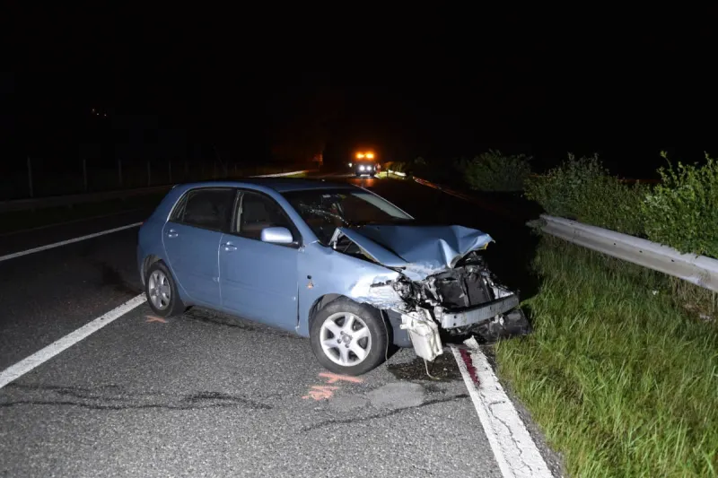 A13 Maienfeld GR – Kollision mit Mittelleitplanke