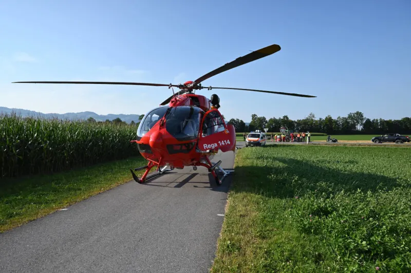 Oberriet SG – Zusammenstoss zwischen Traktor und Motorrad