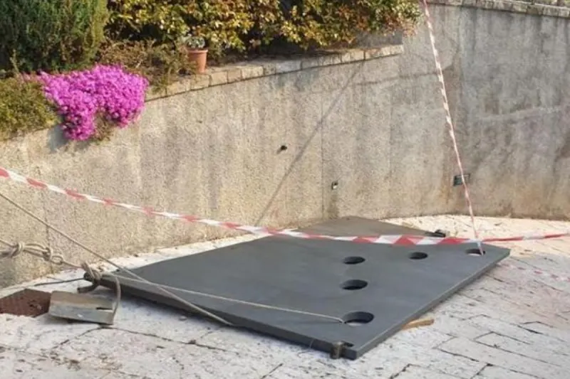 Drama in Trescore Balneario IT - Eingangstor erschlägt 9-jähriges Mädchen