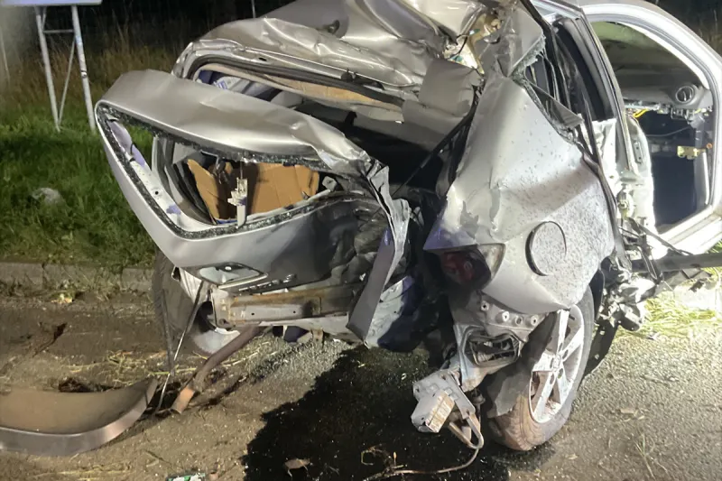 A1 Greven NW – Zwei Schwerverletzte nach Alleinunfall