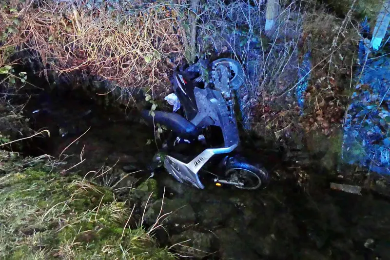 Gummersbach - 17-Jährige landete in Bachbett
